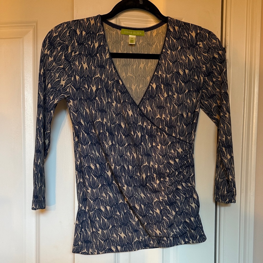 Sigrid Olsen Blue Leaf Pattern Blouse